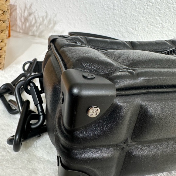 Louis Vuitton Black Leather Limited Edition Soft Trunk Shoulder Bag - Picture 8 of 12